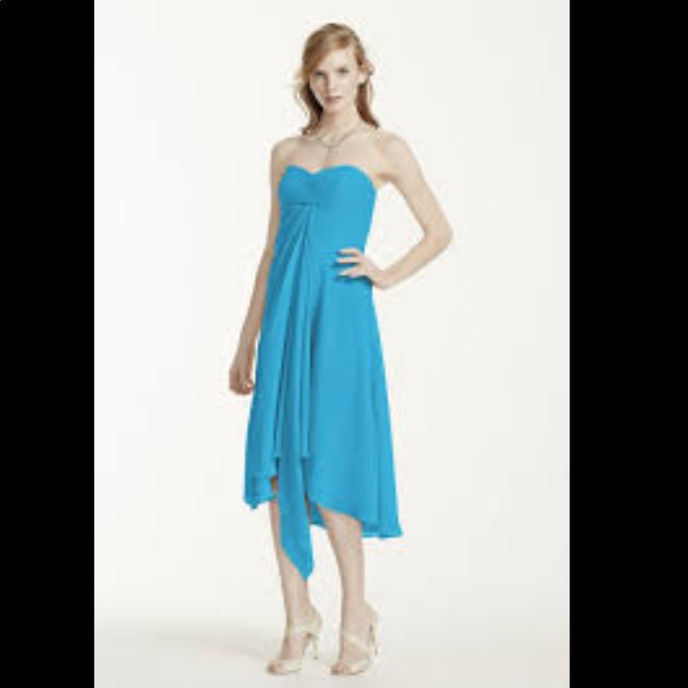 Strapless Chiffon Short Dress
DAVID'S BRIDAL 14